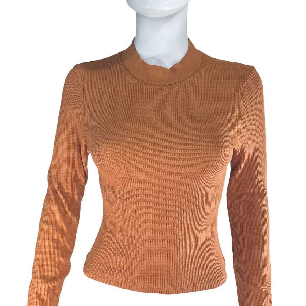 Daydreamer Women Medium Long Sleeve Cotton Knit Turtleneck Top - Picture 2 of 7